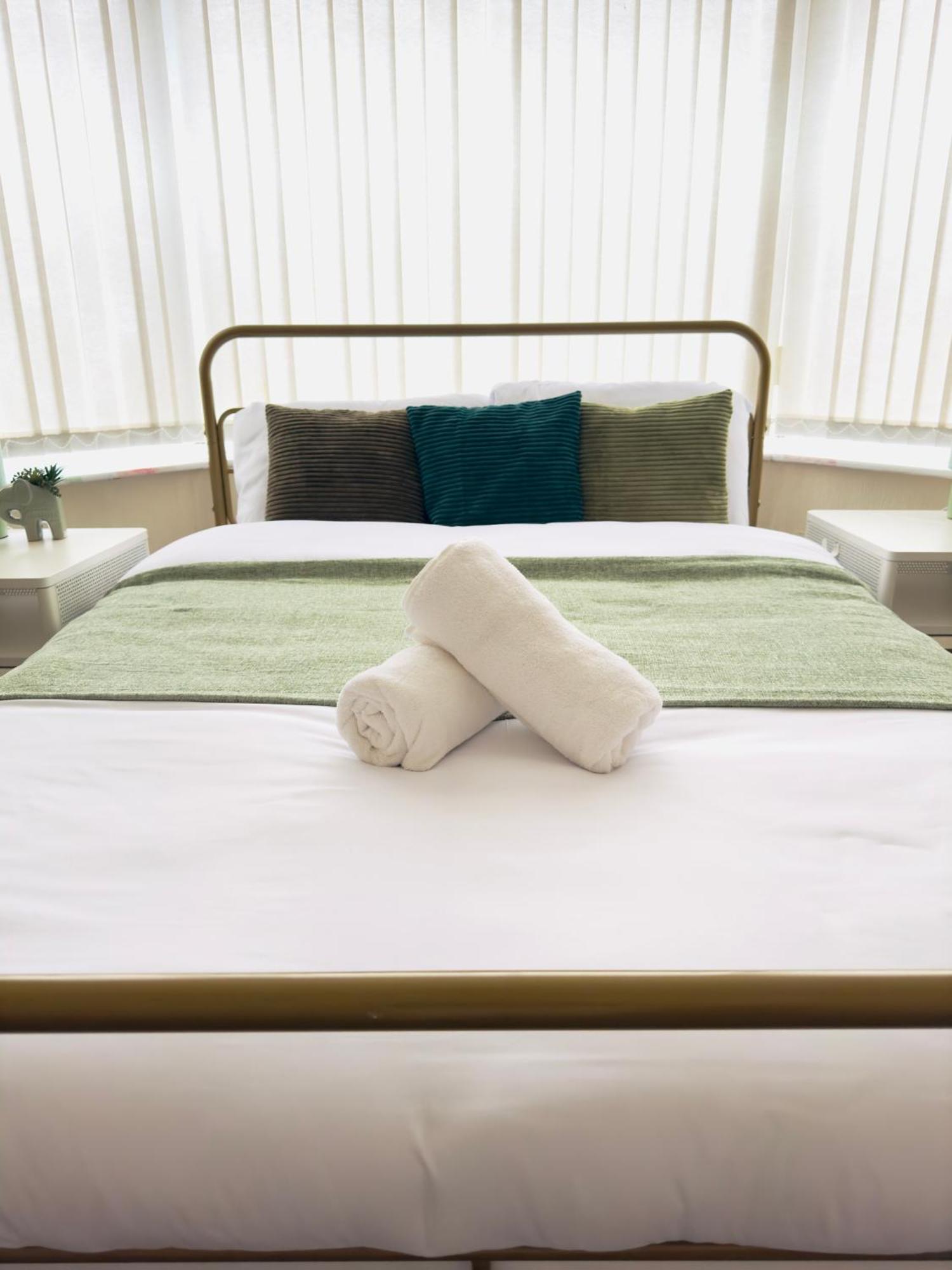 Double Bedroom Near City Center Manchester Exterior foto